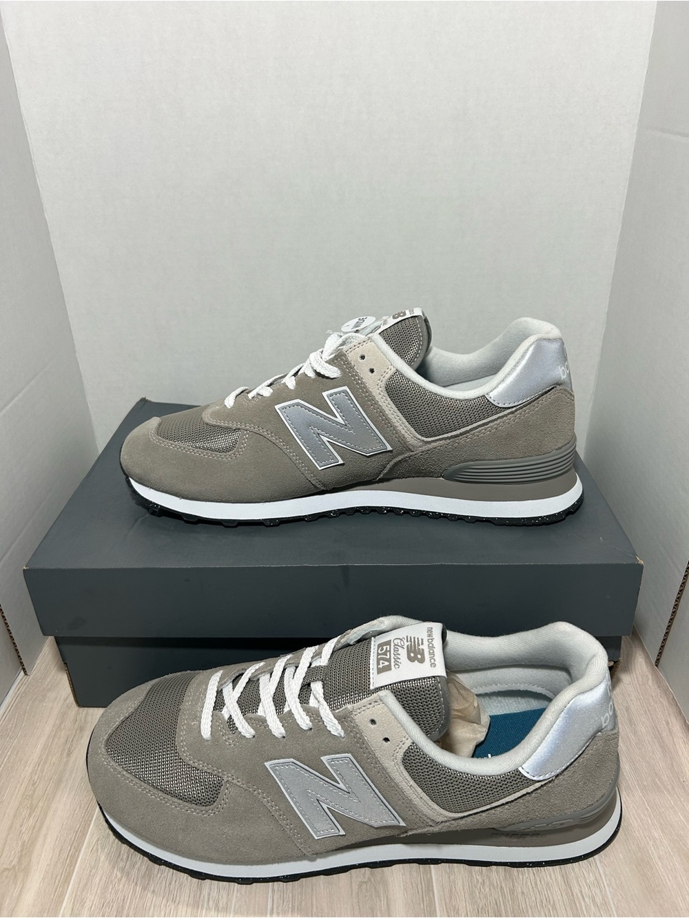 New Balance | 574 Core Grey and White Mens WIDE WIDTH Size 13